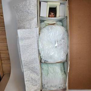 Welden Museum of Fine Collectibles