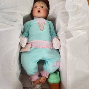Lee Middleton Original Dolls First Born Awake Soft & Sweet New Open Box
