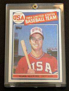 lot 12B image: Mark McGwire RC 1985 Topps #401 Rookie Vintage Baseball Car