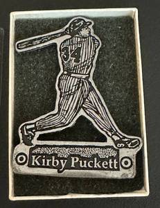 lot 103 image: Kirby Puckett 2,000 Hit Target Stadium Giveaway Statue Figure Minnesota Twins Baseball