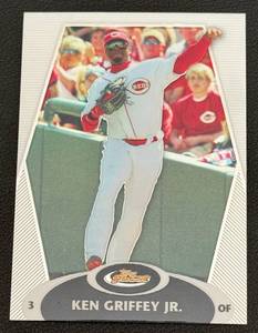 lot 85A image: Ken Griffey Jr. Finest Refractor 2008 Topps #18 Baseball Card