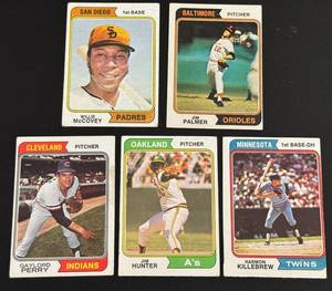 lot 76D image: 1974 Topps 5 Card Vintage HOF Star Lot - Killebrew, Hunter, Perry, Palmer, McCovey