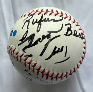 lot 55B image: Signed Softball by Minnesota Vikings 1993 Donkey Basketball 1993