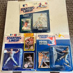 lot 57E image: (3) Starting Lineup Baseball Figures - 1989 Wade Boggs, 1990 Allan Anderson, 1996 Jim Edmonds