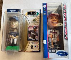 lot 67E image: Ichiro Suzuki and Jeff Francoeur Baseball Bobbleheads