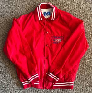 lot 39E image: Chicago Blutz USFL Vintage Retro Champion Jacket Size Large - Football