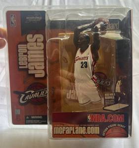 lot 66E image: LeBron James Cleveland Cavaliers McFarlanes Sportspicks Basketball Figure