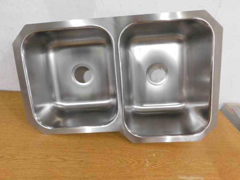 lot 64 image: New - Elkay Avenue 32in. Undermount 2 Bowl 18 Gauge Stainless Steel Sink Only and No Accessories