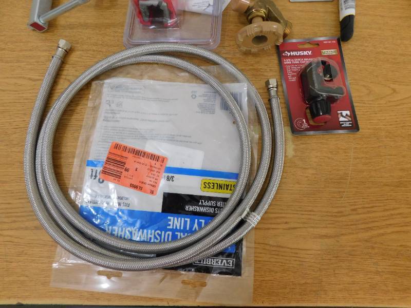 lot 75 image: Assorted Plumbing tool lot & Supplies