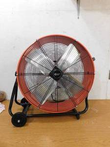 lot 18 image: Commercial Electric 24 in. 2-Speed Heavy Duty Tilt Drum Fan