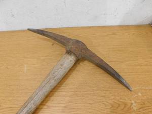 lot 119 image: Pick Axe.