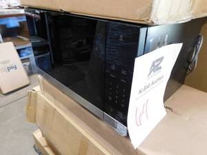 lot 64 image: NeoChef 2.0 cu. ft. 1200-Watt Countertop Microwave in Stainless Steel with Smart Inverter