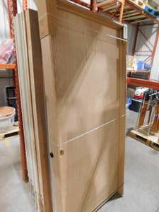 lot 109 image: RH Door 36 x 80