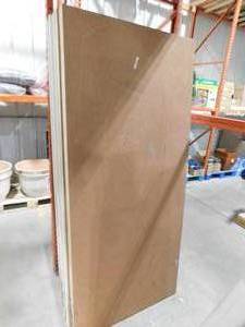lot 103 image: Door Slab 32 x 80
