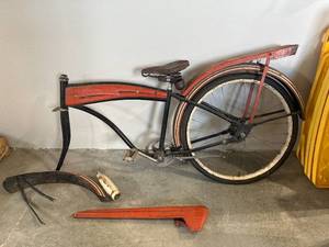 lot 69 image: Vintage Hiawatha Bike Bicycle