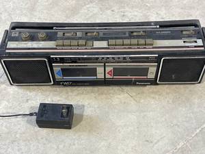 lot 76 image: Panasonic Dual Cassette FW17