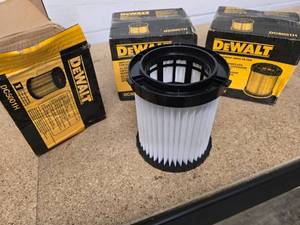 lot 8 image: 3 NIB DeWalt replacement HELP filter for CD 500 (CD5001H)