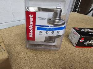 lot 21 image: Kwikset Bed & Bath doorknob satin nikle - Schlage single cylinder deadbolt and a D600 Series Grade 3 Deadbolts