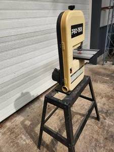 lot 3 image: Band Saw