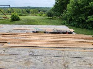 lot 14 image: Miscellaneous Wood  Moldings