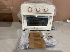 lot 304 image: TROTRONIES K5M Air Fryer Toaster Oven Combo