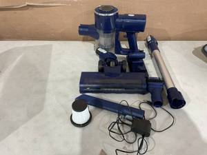 lot 352 image: Cordless Vacuum Cleaner, Stick Vacuum Cleaners with 28KPA Powerful Suction