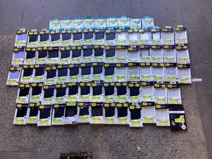 lot 553 image: LOT OF Assorted&nbspOtterbox Phone Cases and Accessories