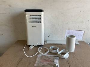 lot 256 image: MaxKare 8000 BTU Portable Air Conditioner