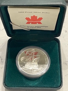 lot 45 image: 2004 Canada Silver Dollar