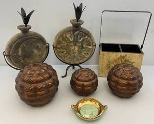 lot 89 image: Misc. Vintage Home Dcor & More
