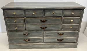 lot 168 image: Vintage Distressed Dresser With Dovetail Drawers