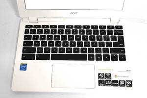 lot 12 image: Acer Chrome Laptop Computer, 2 GB RAM, 16 GB Storage, Intel Integrated Graphics, Power Cord