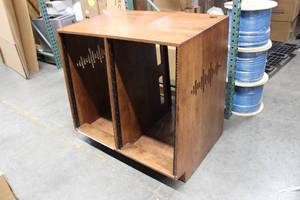 lot 122 image: Large Wood  Wooden Rolling Mobile Audio Video Equipment Rack Cabinet
