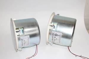 lot 136 image: PAIR of SoundTube Sound Tube CM-EZ-II In-Ceiling 2-Way Blind Mount 8 Pro Audio Loudspeakers  Speakers