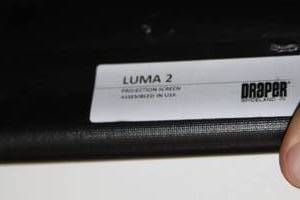 lot 39 image: Draper Luma 2 Wall or Ceiling Mounted Manual Video Projector  Projection Screen