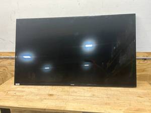lot 62 image: SAMSUNG 65 Commercial Monitor Model LH65DMEPLGAGO