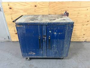 lot 68 image: Heavy Duty Construction Box on Casters