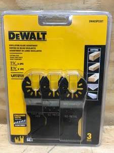 lot 33 image: DeWalt Assorted Oscillating Blades Model # DWA03PCSET