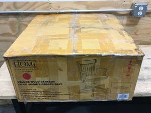 lot 182 image: Home Furnishings Deluxe Wood Bankers Desk Chair with Padded Seat