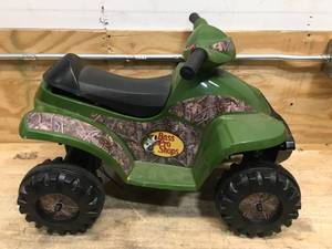 lot 175 image: Non-Working Bass Pro Shops TrueTimber Mini Quad Model # ACQUAD-TTG