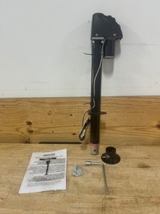 lot 152 image: Ultra-Tow Electric Trailer Tongue Jack, 2500-Lb. Capacity, 12 Volt, Hardwired
