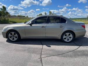 2010 BMW 5 Series 528I XDrive - AWD