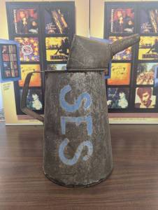 lot 11 image: Gas & Oil Decor - 1 Gallon Metal Can with Handle & Spout - SES