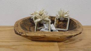 lot 45 image: Small Wooden Bowl with 3 Faux Pearl Napkin Rings