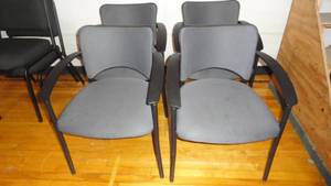 lot 165 image: Set of 4 Fabric Backed Office Chairs with Arm Rests