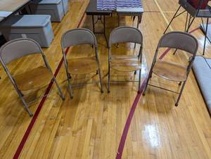 lot 57D image: Set of 4 Heavy Duty WoodMetal Folding Chairs.