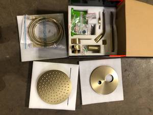 SUMERAIN Modern 1-Handle 1-Spray Shower Faucet 1.8 GPM with Hand Shower in Brushed Gold (Valve Included)   Customer Returns See Pictures