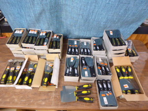 Lot of Putty Knives