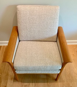 lot 8 image: Mid-Century Modern Arm Kayser Chair