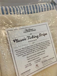 lot 113 image: Pretty Home Decor, Including New Table Cloth